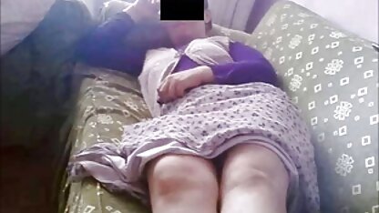 یک معلم عكس سكسي ايرانى سیاه پوست به یک دانش آموز اجازه داد که واژن خود را لیس بزند