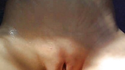 پسر روسی زیبایی دوست دخترش را لعنتی عکس های سکسی مخفی کرد