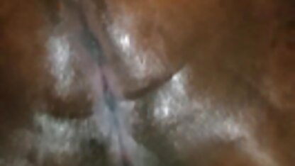 مرد عضلانی و معشوقه داغ وی در 69 حالت همزمان می فیلم وعگس سگسی شوند