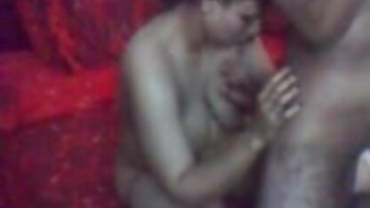 دختر کینکی روی جوجه داخلی خودارضایی می کند فیلم سکس روز دنیا
