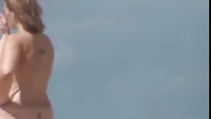 نیمبو در یک سايت عكس سكسي ژاکت چرمی در بیرون از خودارضایی می کند